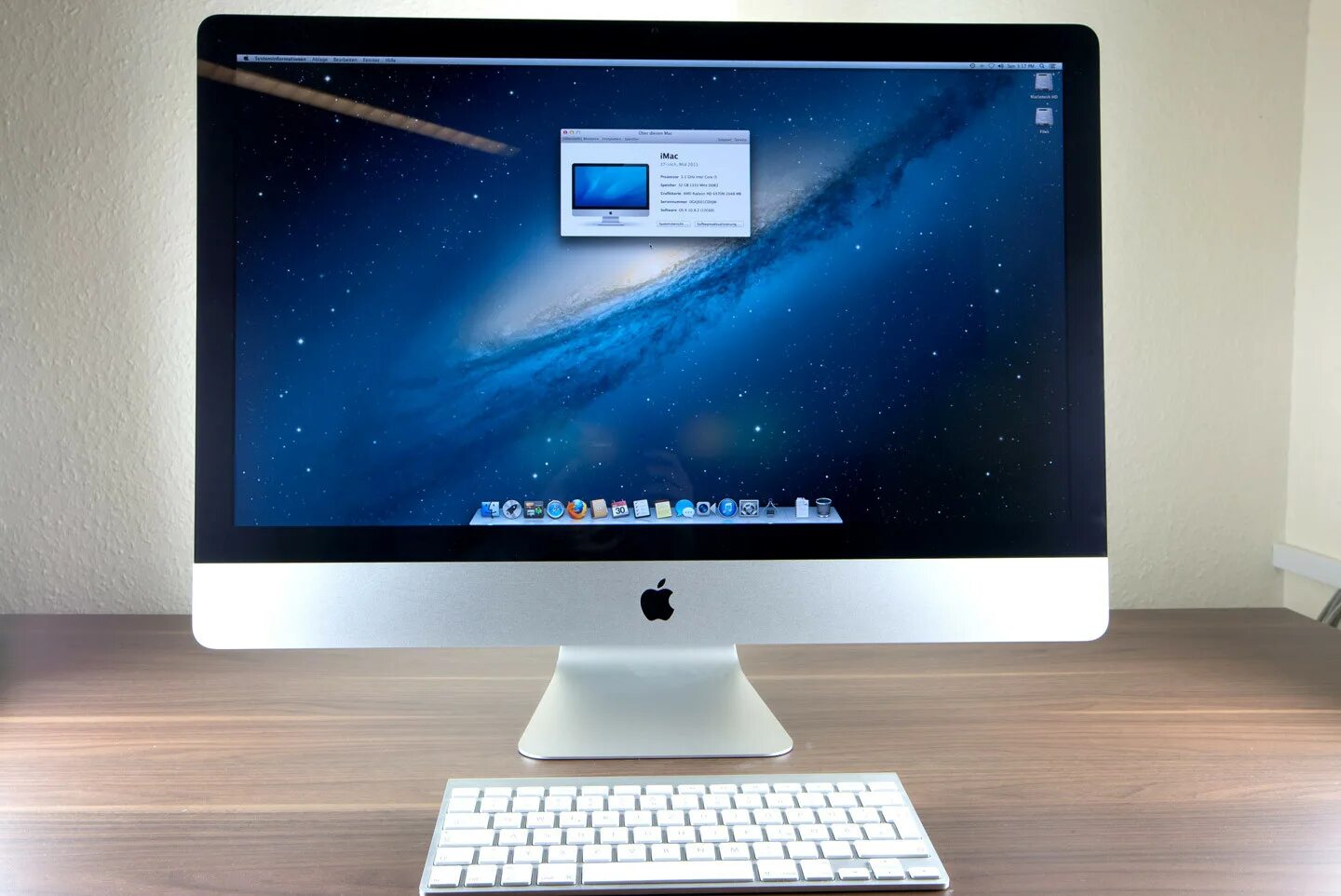 Usb c imac. Imac 1998. imac 2001. imac 1993. imac slim unibody.