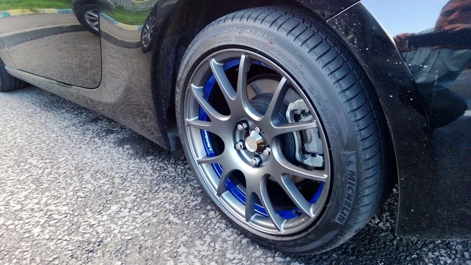 Диск 7,5 дюймов r 17 резина 225. 225 45 r17 7. 205/45 r17 9. Шины 245/40/18 на диске 7,5. 235 резина на 9j диск honda.