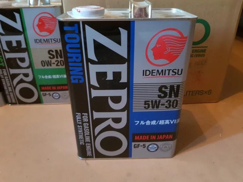 Zepro 5w30 купить. Idemitsu 5w30. Моторное масло Idemitsu 5w30. Моторное масло идемитсу 5 в 30. Zepro Touring 5w-30 4л.