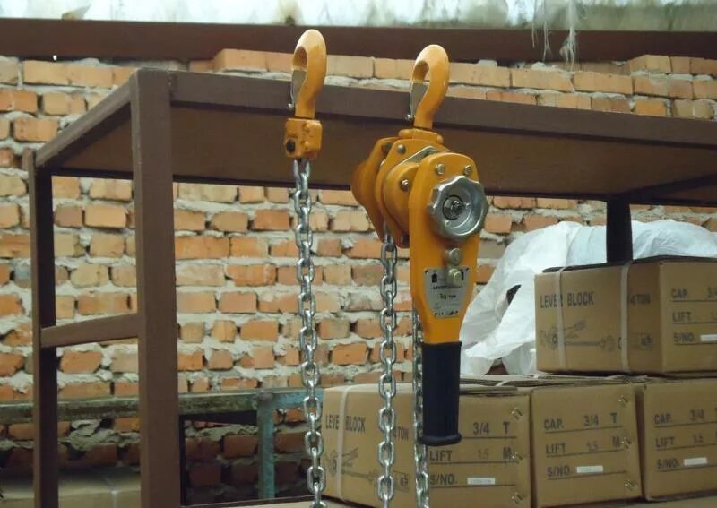Лебедка цепная ручная 3000 кг 3м таль 3т. Механизм для передвижения тельфера. Механизм ручной тали. Лебедка 0,75т. Кран балки 500кг 220 вольт.