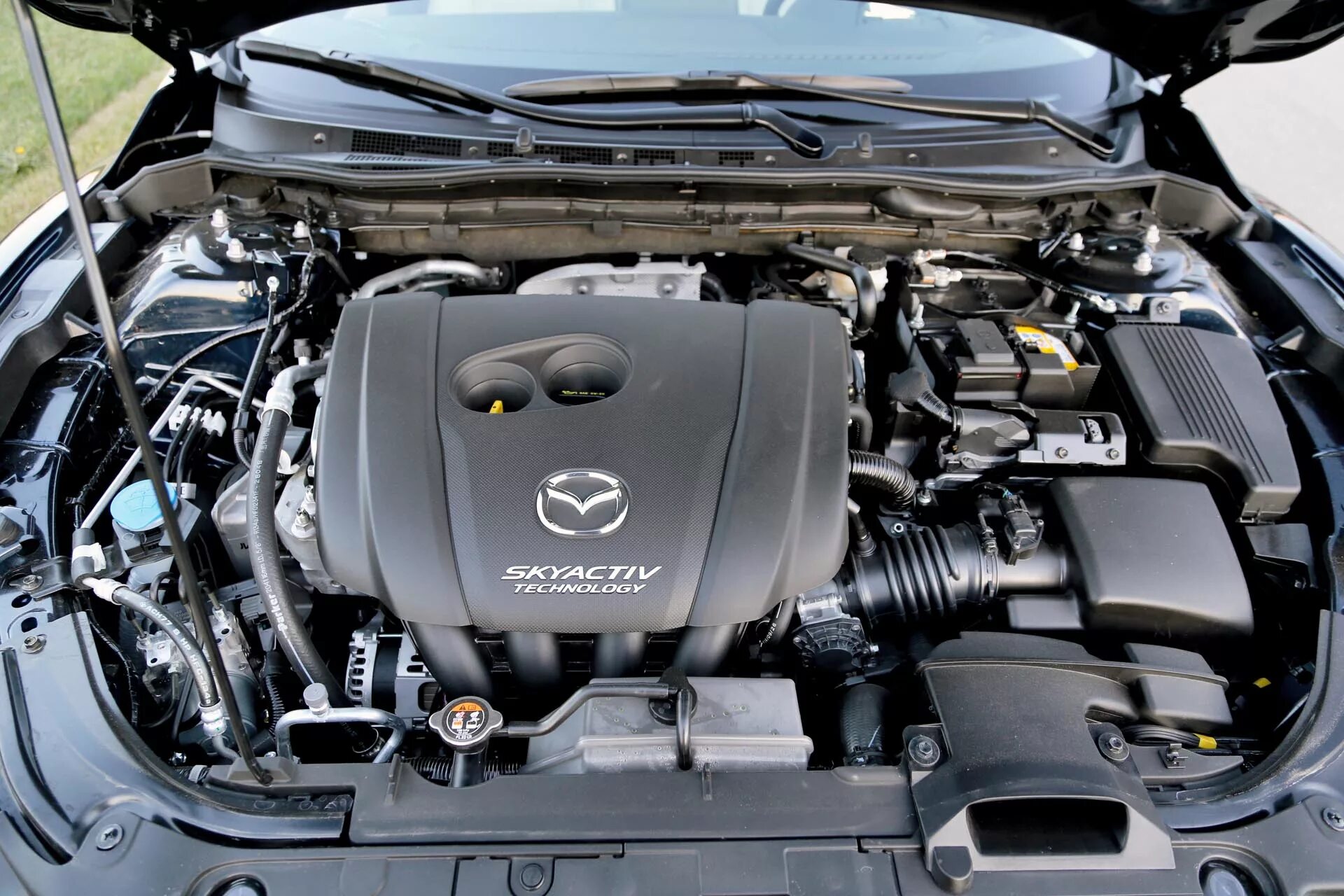 Моторное для мазда 6. Mazda 6 engine. Мазда 6 2023 двигатель. Мазда 6 2006 мотор. Mazda 6 2022.