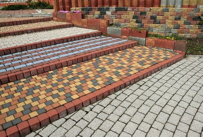 Брусчатка вибропрессованная 200х100х50. Плитка тротуарная besser: "брусчатка". П. Тротуарная плитка вибрапрессованная "старый город ландхаус". Плитка тротуарная крупноформатная мегаполис 600х300х80 мм серая цемсис.
