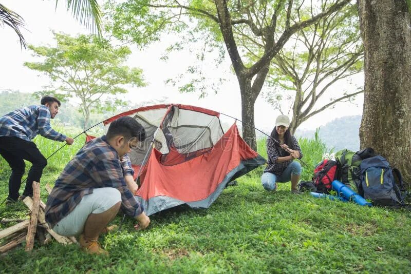 Put up a Tent рисунок. Set up a Tent. How to Set up a Tent.