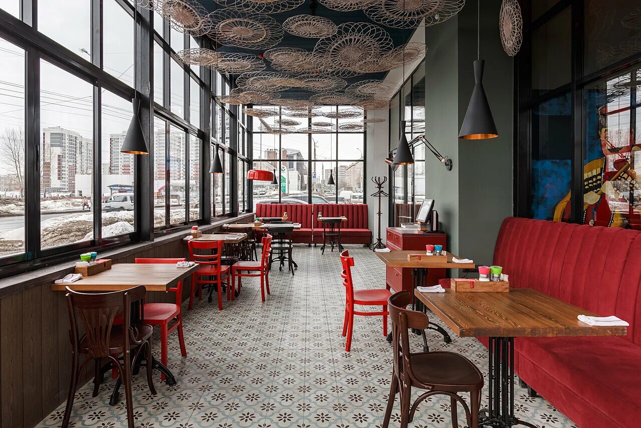 кафе домино ижевск. кафе домино фершампенуаз. ресторан нино ижевск. Nino cafe бауманская. нино играет в домино ижевск.