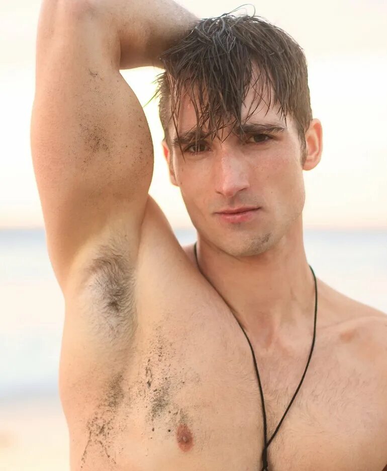 Luke wilder. Luke wilder helix. luke wilder соло. luke wilder хеликс персональный тренер.