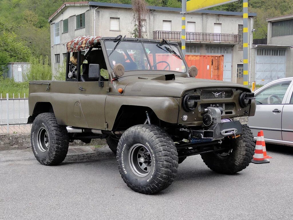 Уазик джип. УАЗ 469 Tuning. УАЗ 469 4х4. УАЗ 469 Jeep. Тюнингованный УАЗ 469.