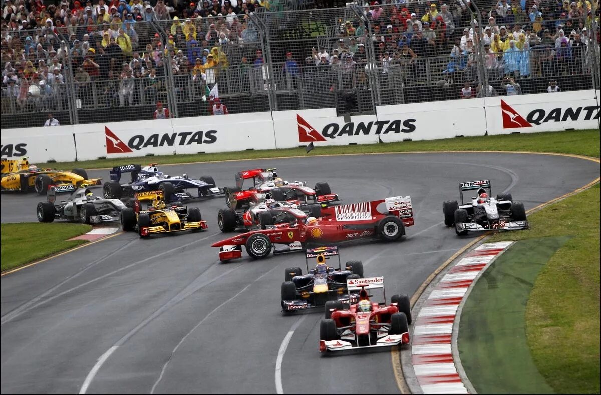 Формула 1 австралия. Старт гонки f1. Формула 1 старт. Старт Гран-при 2010 Австралии. Формула 1 Австралия старт.