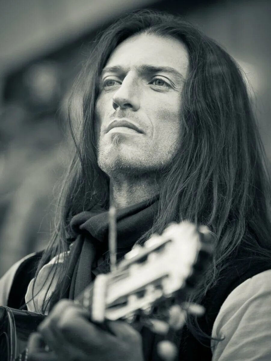 Эстас тонне биография. Эстас тонне в юности. Гитарист estas tonne. Эстас тонне молодой. Тони гитара эстас.