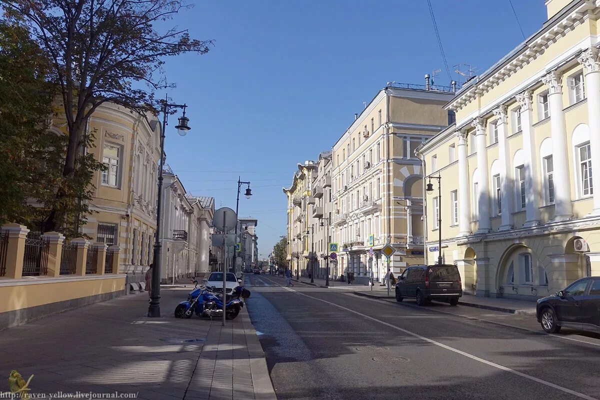 Район пречистенка. Улица Пречистенка. Гоголевский бульвар-Пречистенка. Москва улица Пречистинка. Пречистенка - Волхонка - Остоженка..