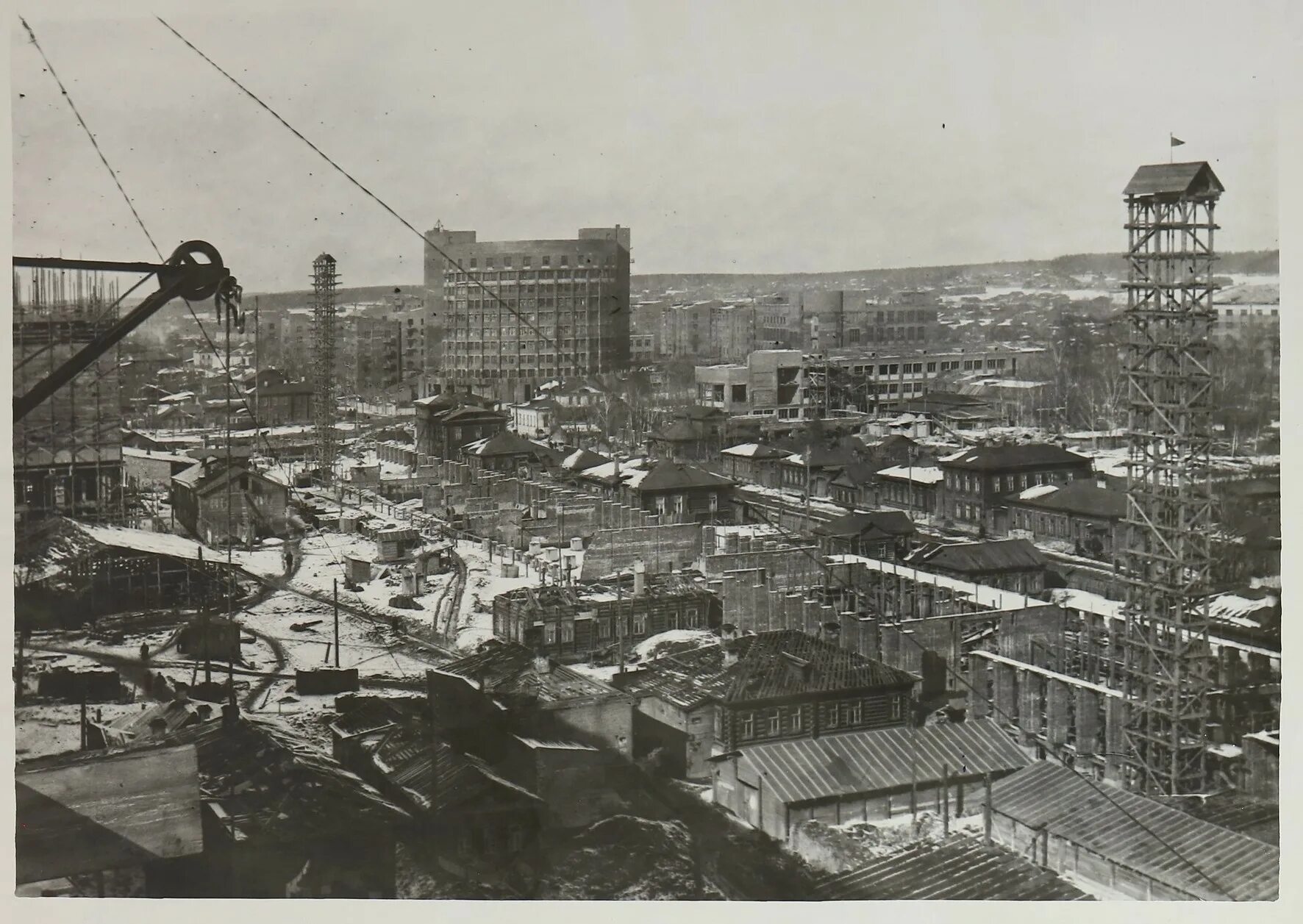 Свердловск 1950-е годы упи. Свердловск уралмаш улица. Нижний новгород свердловск. Челюскинцев, 106, екатеринбург. Улица свердлова екатеринбург 1980.