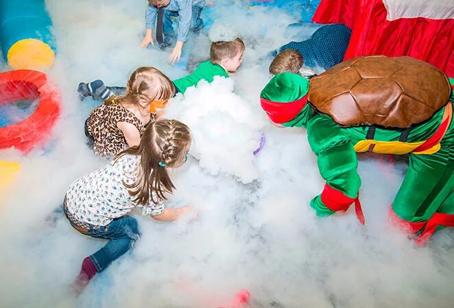 Вятские каникулы орленок. Детский лагерь. Летний оздоровительный лагерь. Вожатый в детском лагере. Лагерь в кировской области для детей.