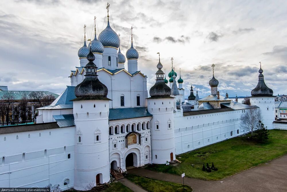 Ростов Великий Кремль. Ростовский Кремль (музей-заповедник). Ростов Великий Ростовский Кремль достопримечательности. Ростов – музей «Ростовский Кремль».