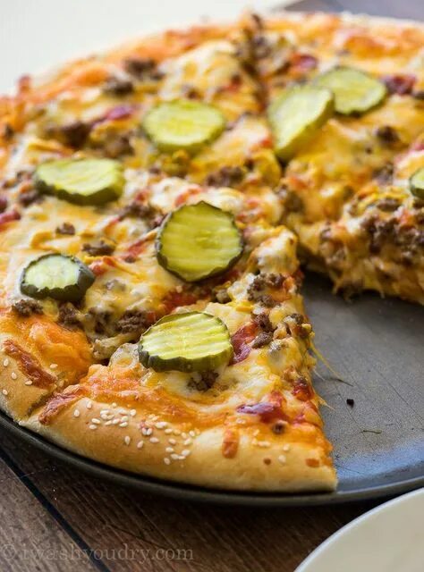 Пицца бургер рецепт с фото Atlanta Braves Stadium to Offer Burger With Pepperoni Pizzas as the Buns Food, B