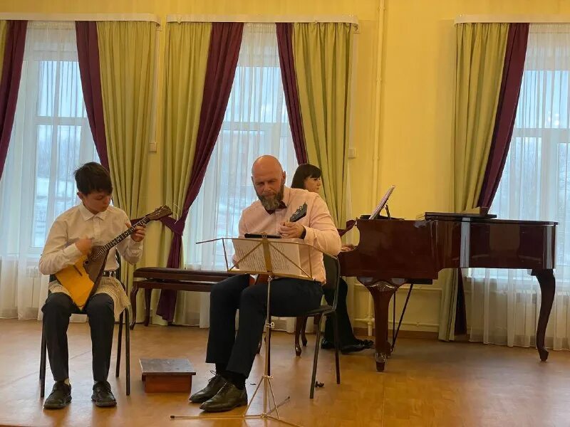 раменская детская школа искусств 1. раменская детская школа искусств 1. раменская детская школа искусств 1. музыкальная школа реутов ул новая. симфонический коллектив.