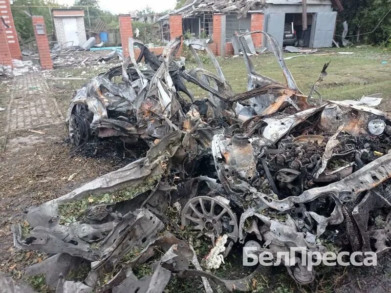 Что произошло белгороде сегодня со стороны украины. Валуйки после обстрела. Обстрел Белгородской области. Валуйки Белгородская после обстрела. Обстрел города Валуйки сейчас.