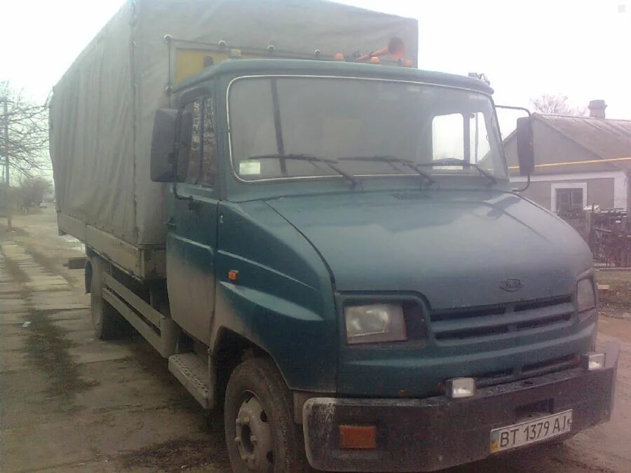 Б у зилы бычок. Зил бычок 5301сс. Зил 5301 дизель. Зил 5301 бортовой. Зил бычок а140кн53.