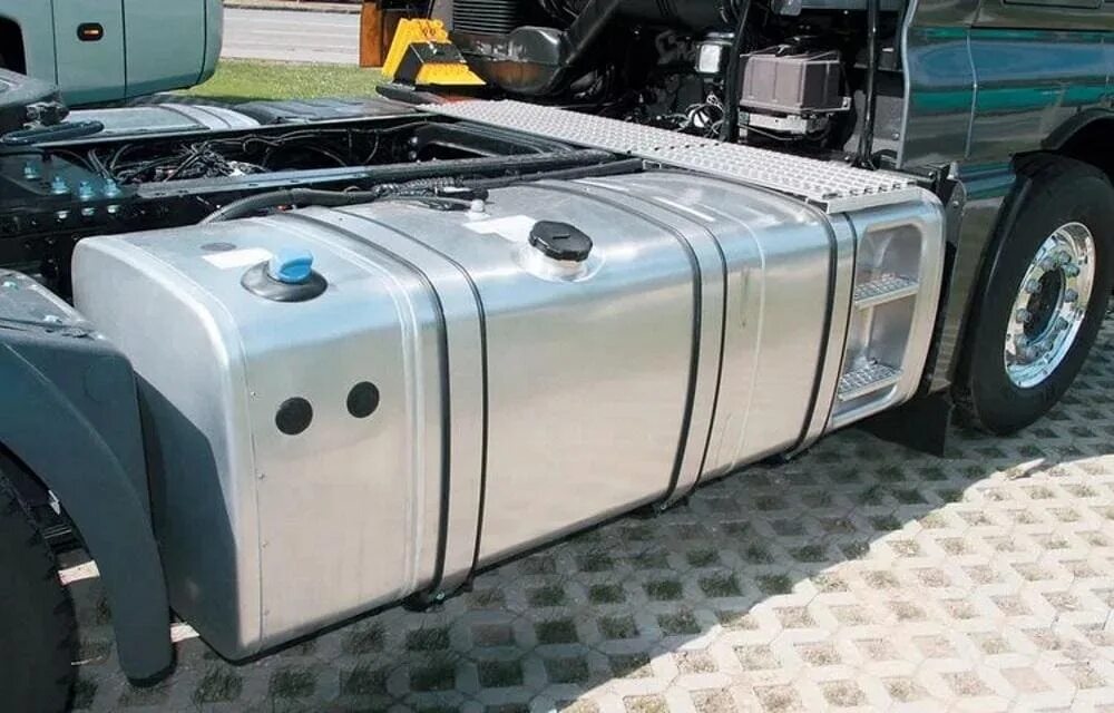 Бак уаз 452 инжектор. Бак лада калина 1. Бензобак. Бак уаз 452 инжектор. Пластиковый бак вместо железного калина 1.