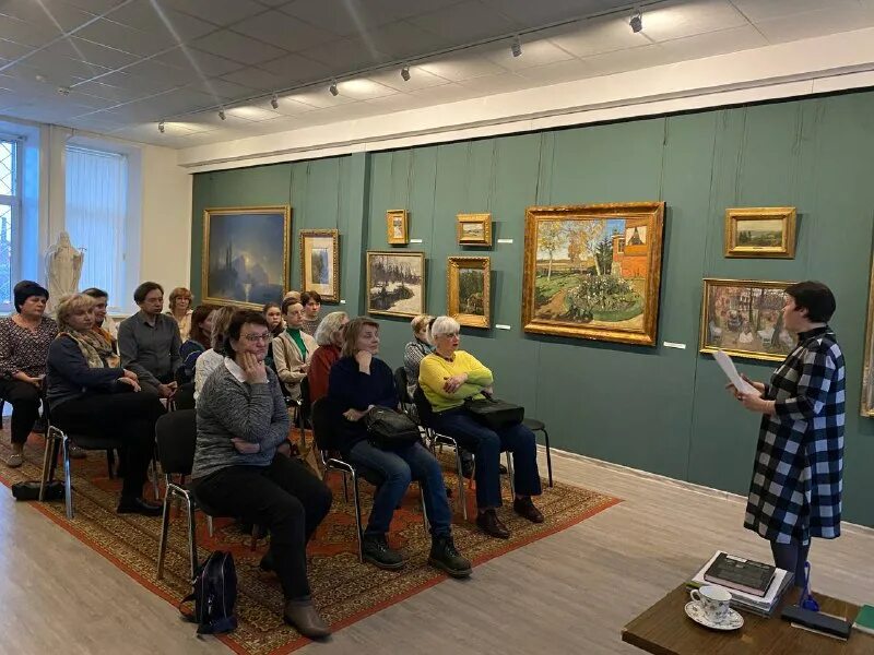 История музеев лекции. Лекционный зал в музее. История музеев лекции. Афиша музея. История музеев лекции.