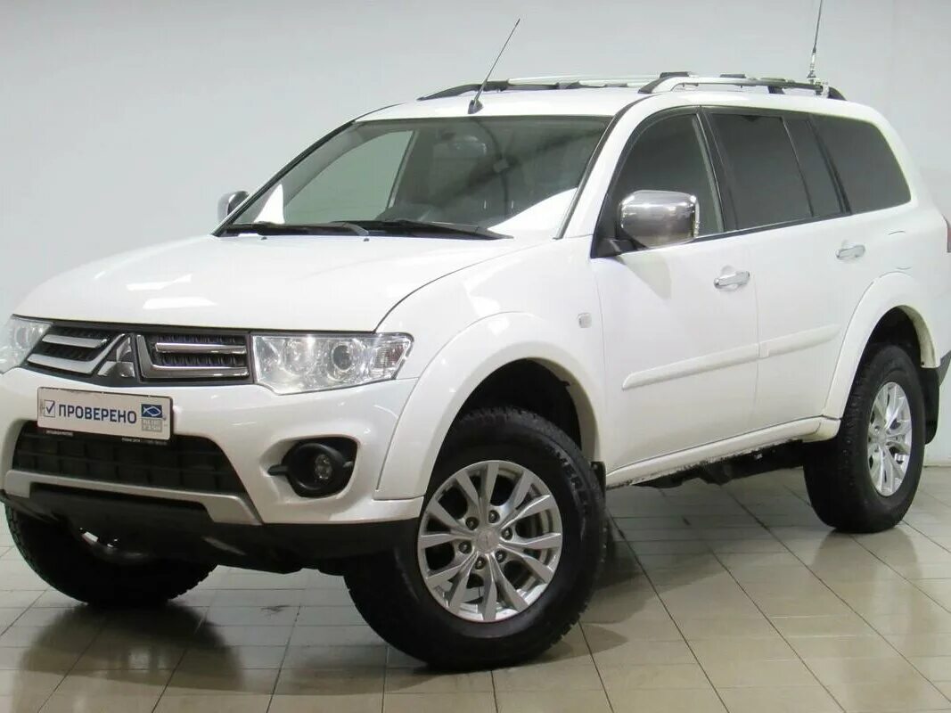 Mitsubishi pajero sport 2 серебристый. Mitsubishi pajero sport 2003 год. Митсубиси паджеро спорт 2 серого цвета. Паджеро спорт 2009 года. Pajero sport 4.