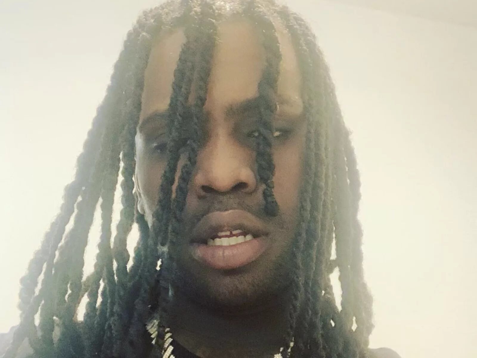 Сколько лет чиф кифу. Chief Keef Dreads. Chief Keef дреды. Чиф Киф с дредами. Дреды Чиф Кифа.