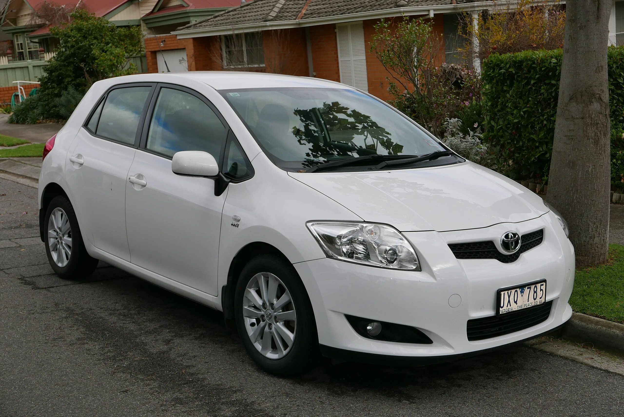 Тойота аурис 2007. Тойота аурис 2007. Тойота королла хэтчбек 2007. Toyota corolla 2007 хэтчбек. Тойота королла 2008 хэтчбек.