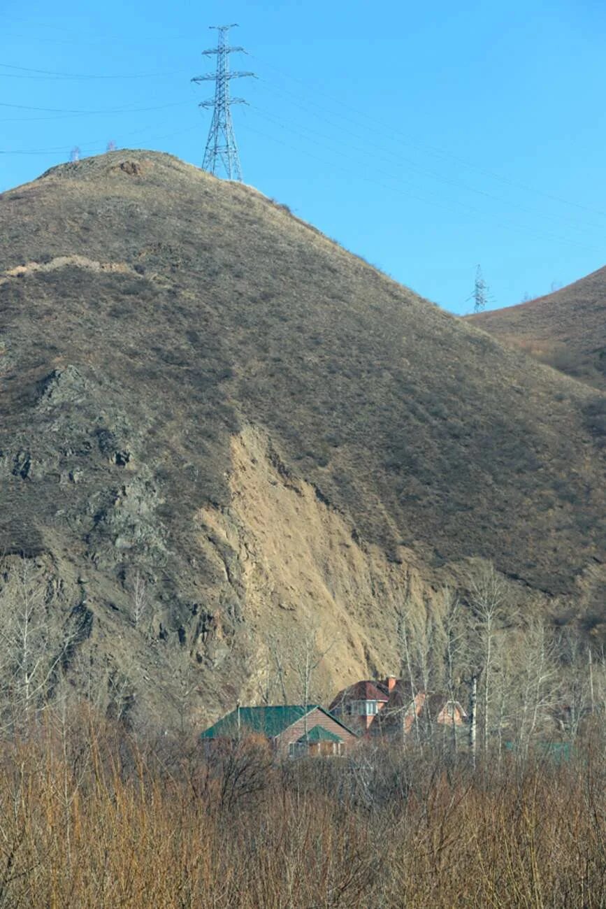 Аскарово август панорама. Телефонная вышка. Гора вышка красноярск. Гора вышка красноярск. Смотровая вышка в горах карпаты.