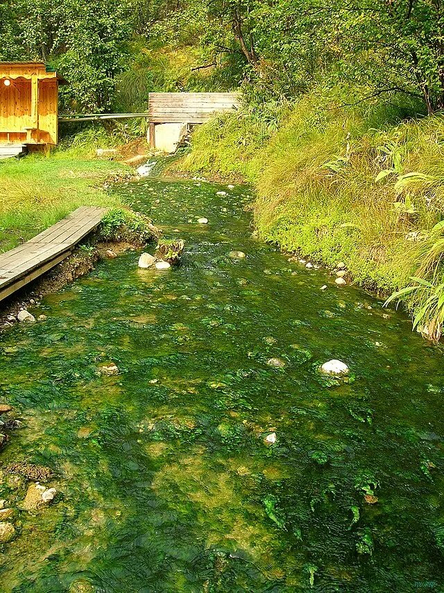 Хакусы. Водолечебница Хакусы. Хакусы Минеральные воды. Горячие источники Хакус.