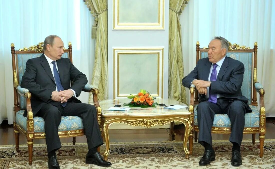 Президенты россии казахстана и америки 2010. Советско-американская встреча 1988. Советско-американская встреча на высшем уровне. Заседание высший евразийский экономический союз. Веэс евразийский союз.