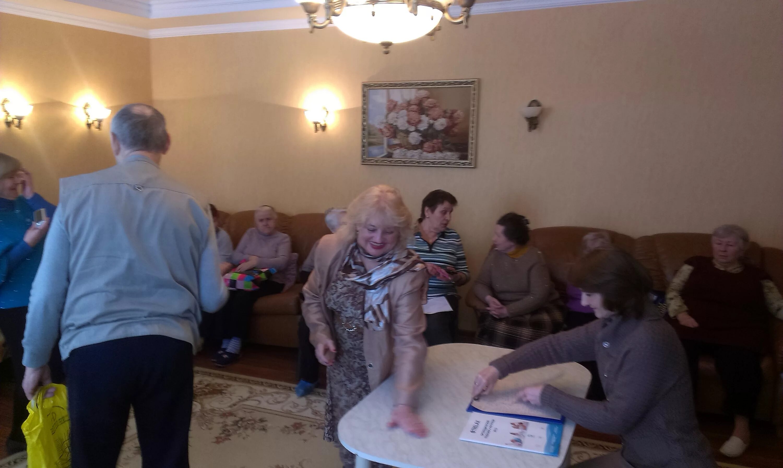 отделение социальной реабилитации инвалидов. отделение дневного пребывания для пожилых людей. центры дневного пребывания для пожилых. центры дневного пребывания для пожилых. кцсон доброта благовещенск амурская область.