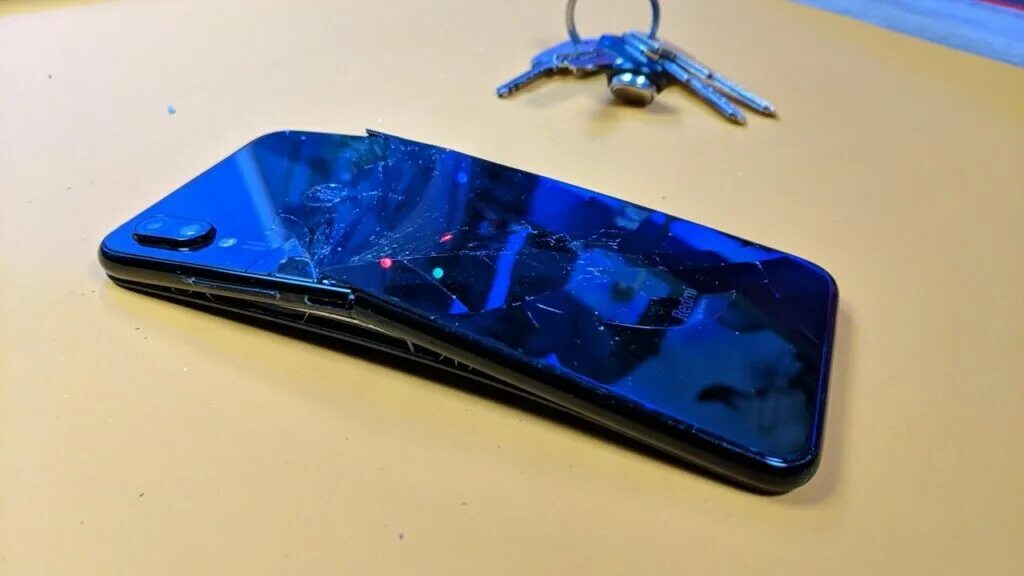 Разбитый экран xiaomi. Разбитый xiaomi redmi note 9 pro. разбитый ксиаоми редми ноут 7. разбитый телефон xiaomi redmi note 7. разбитый xiaomi redmi note 10 pro.