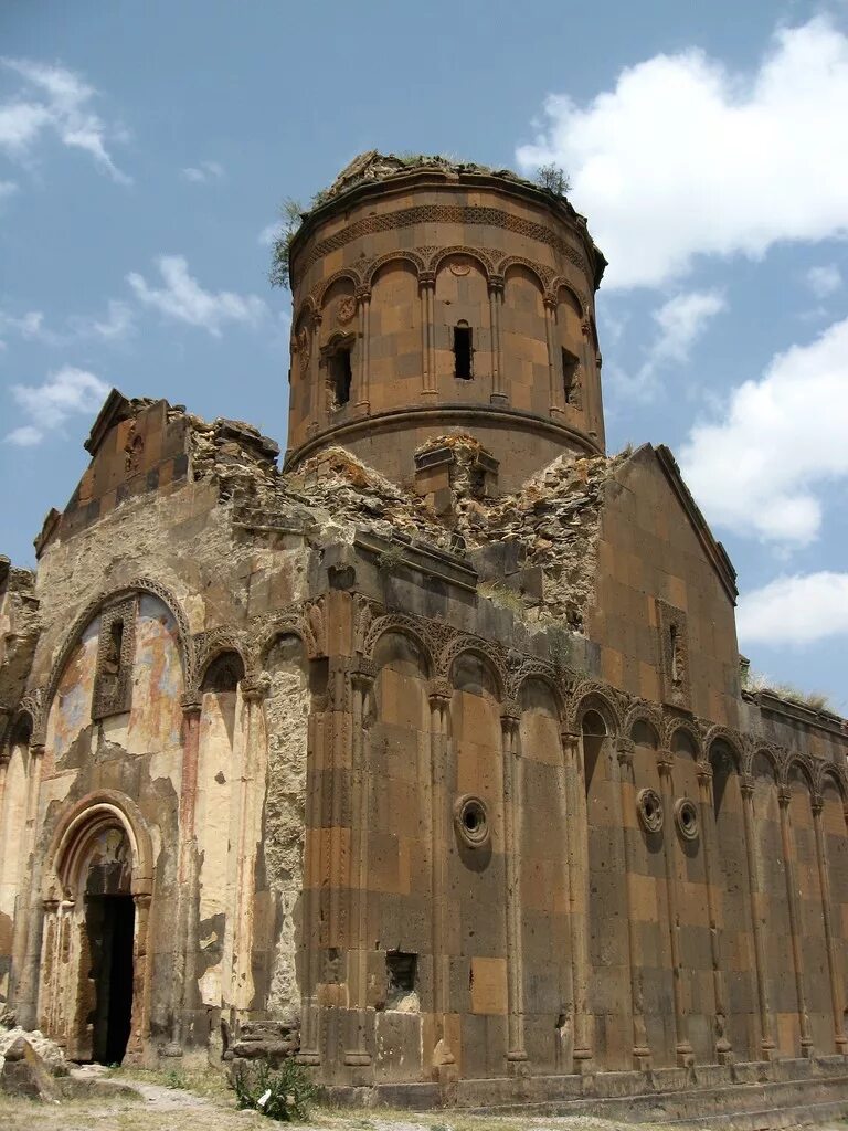 Какая церковь самая древняя