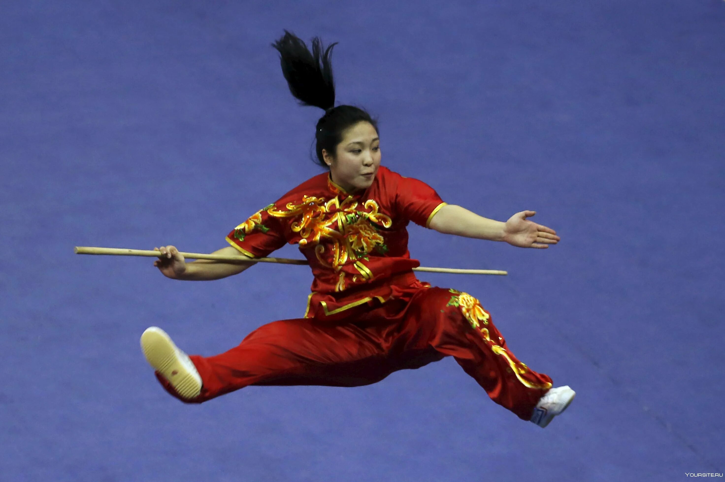 Ушу дуаньбин. Московский дворец ушу. Форма ушу таолу. Таолу кунг фу. Ушу школа ильяса хуснутдинова.