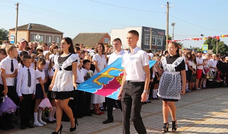 темрюкский район поселки. церковь сенной темрюкский район.