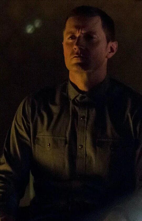 Франсис долархайд красный дракон ральф файнс в маске. Francis dolarhyde. Фрэнсис долархайд 1992. Фрэнсис долархайд 1992. Фрэнсис долархайд.