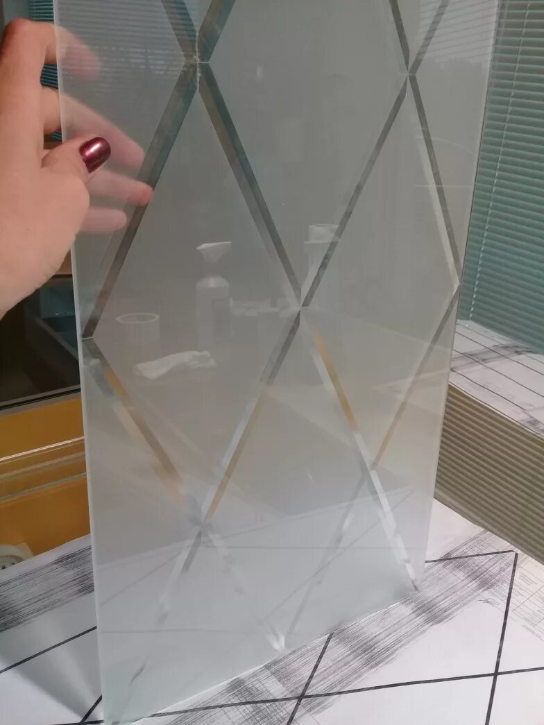 Новый образец стекла