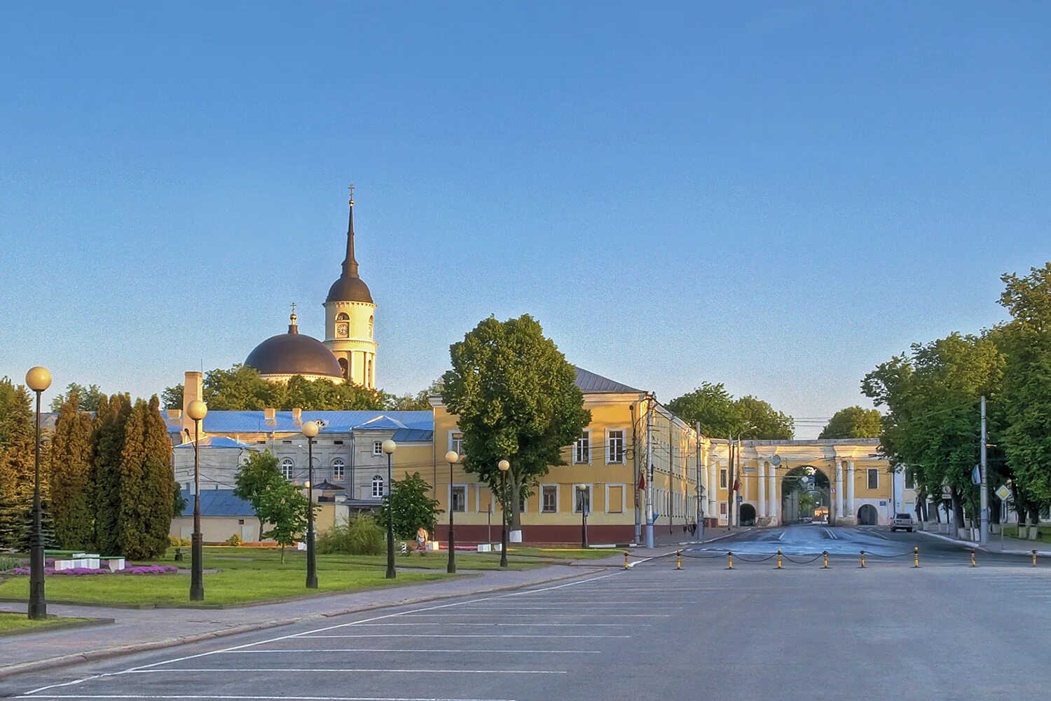 Калуга (центр Калужской области). Калуга центр города. Присутственные места Калуга. Современная Калуга.