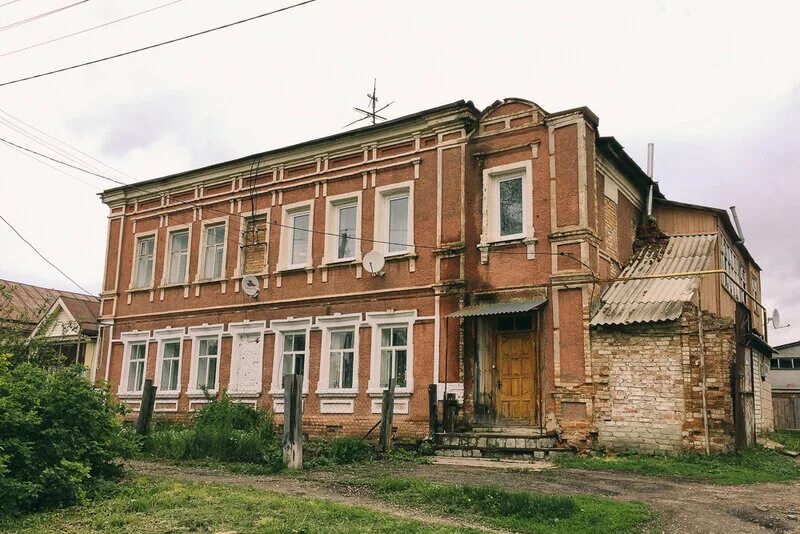 Карсун. Ул. лермонтова, 6, карсун, ульяновская. ульяновская область, р.п.карсун ул. саратовская 77. улица тельмана карсун ульяновская область. ульяновская область карсун кий р-н школа в старинном здании.