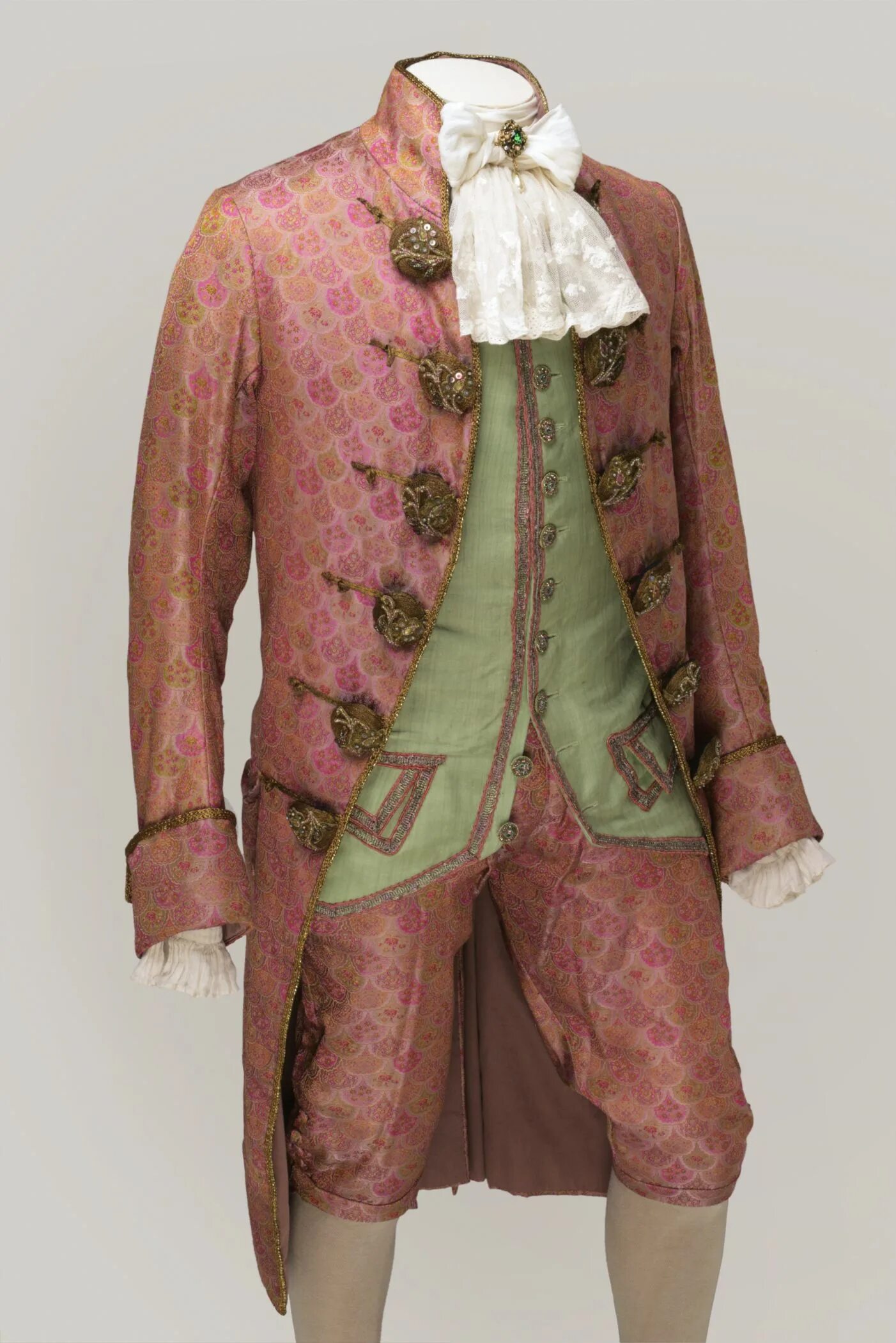 Pin by Leidi Kitai on Old but Gold 18th century fashion, 18th century clothing, 