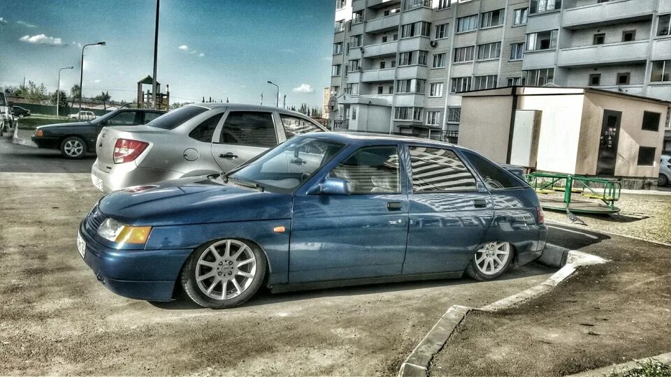 Пневма на 2112. 2112 с пневмой. 2112 -120 занижение. Ваз 2112 на пневме. Ваз 2112 пацанский двенарик.