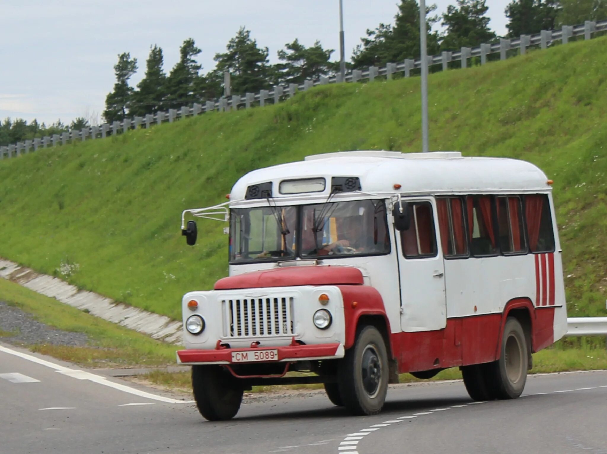 Грузовичков автобус. КАВЗ-685, 3270. КАВЗ-3270. КАВЗ-3270 автобус. КАВЗ-3270 Грузопассажирский.