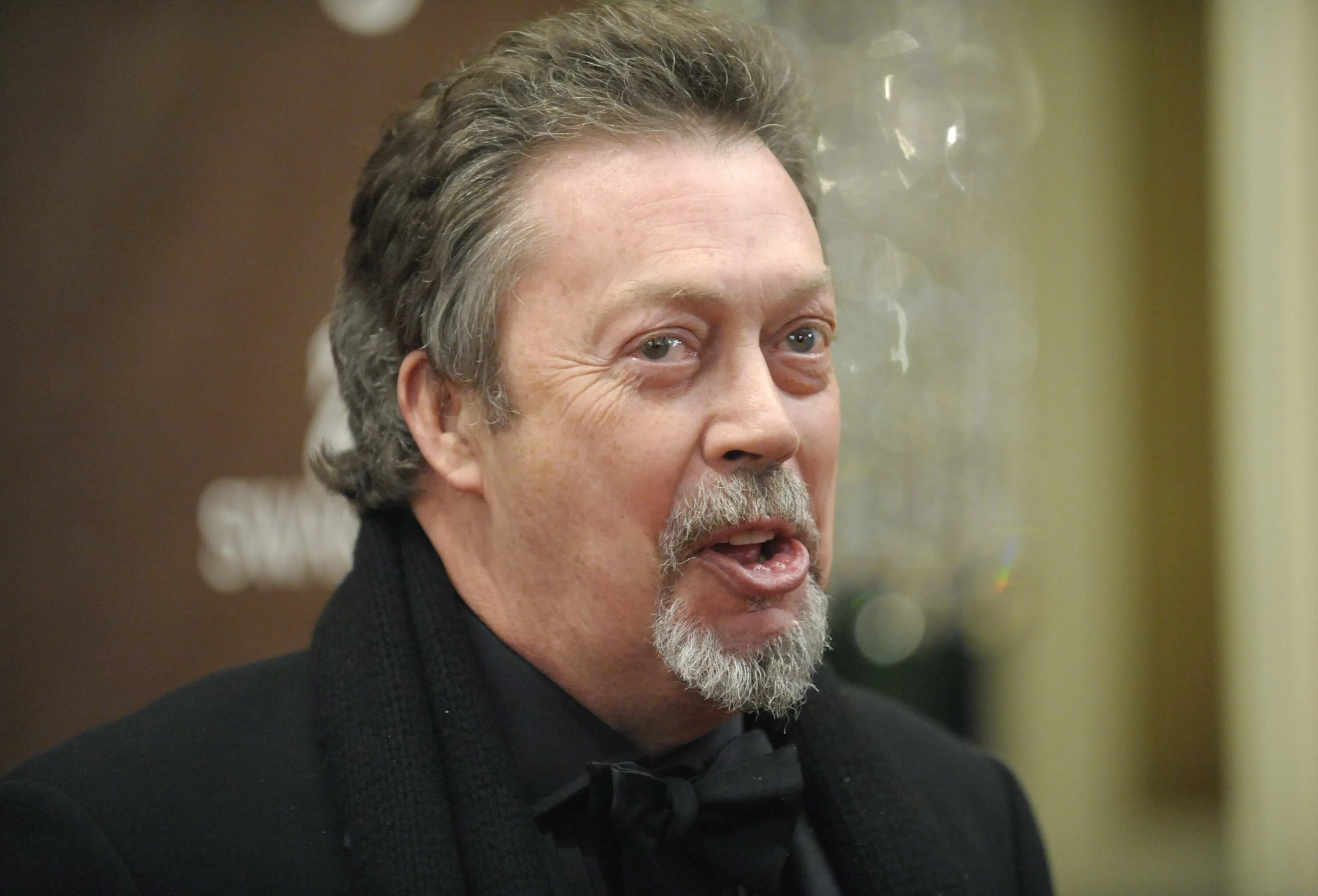 Tim curry. Тим карри. тим карри актер. тим карри сейчас. tim curry 2025.