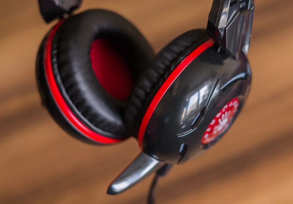 Обзор наушников bloody g500. A4tech bloody m550. A4tech bloody g300. A4tech bloody g500 tone control gaming. Наушники bloody g300.