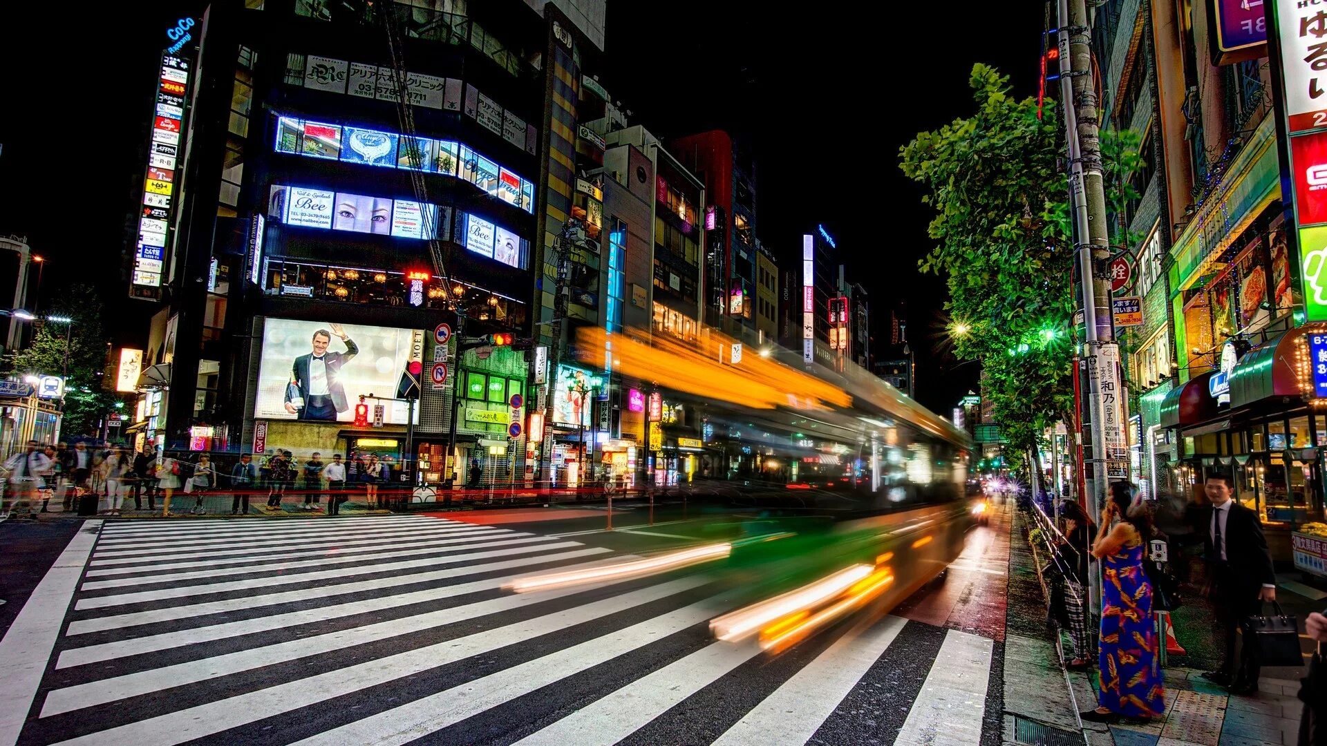 Обои tokyo. Япония Токио улицы. Корея улицы Токио. Токио улица Раппонг. Япония Токио улицы ночью.