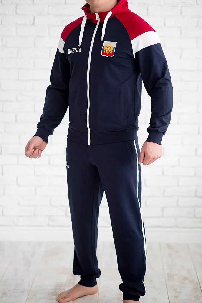 Бренды спортивной одежды. Спортивный костюм форвард женский. Российская спортивная фирма. Самые популярные спортивные бренды. Ветровка bosco sport 2010.