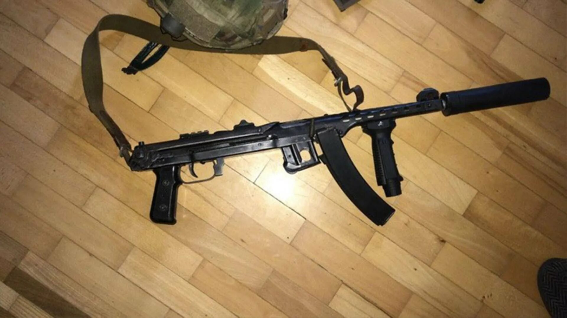 Тактическая ппс. ППС-43 тактический. Оружие через Одессу. Изъятое стрелковое оружие на Украине.
