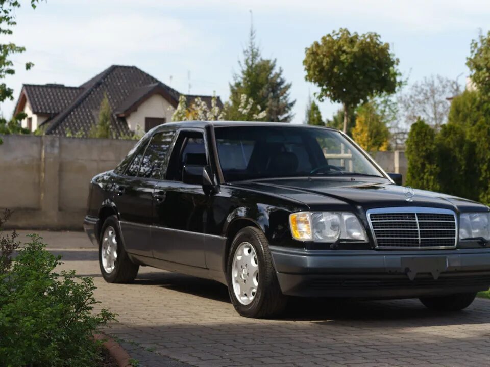 Mercedes e320 w124. Mercedes benz w124 e320. Mercedes benz w124 e320. Е320 w124. Мерседес 124 е320.