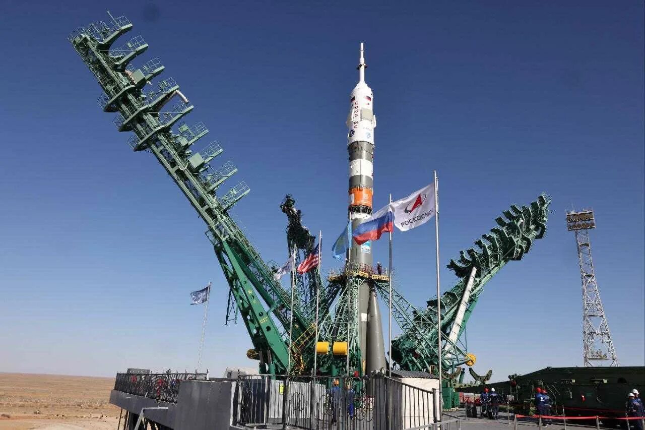 Космодром Байконур корабль Восток. Космодром Байконур Восток 1. Союз МС 19 ракета-носитель. Старт ракеты Гагарина с Байконура.