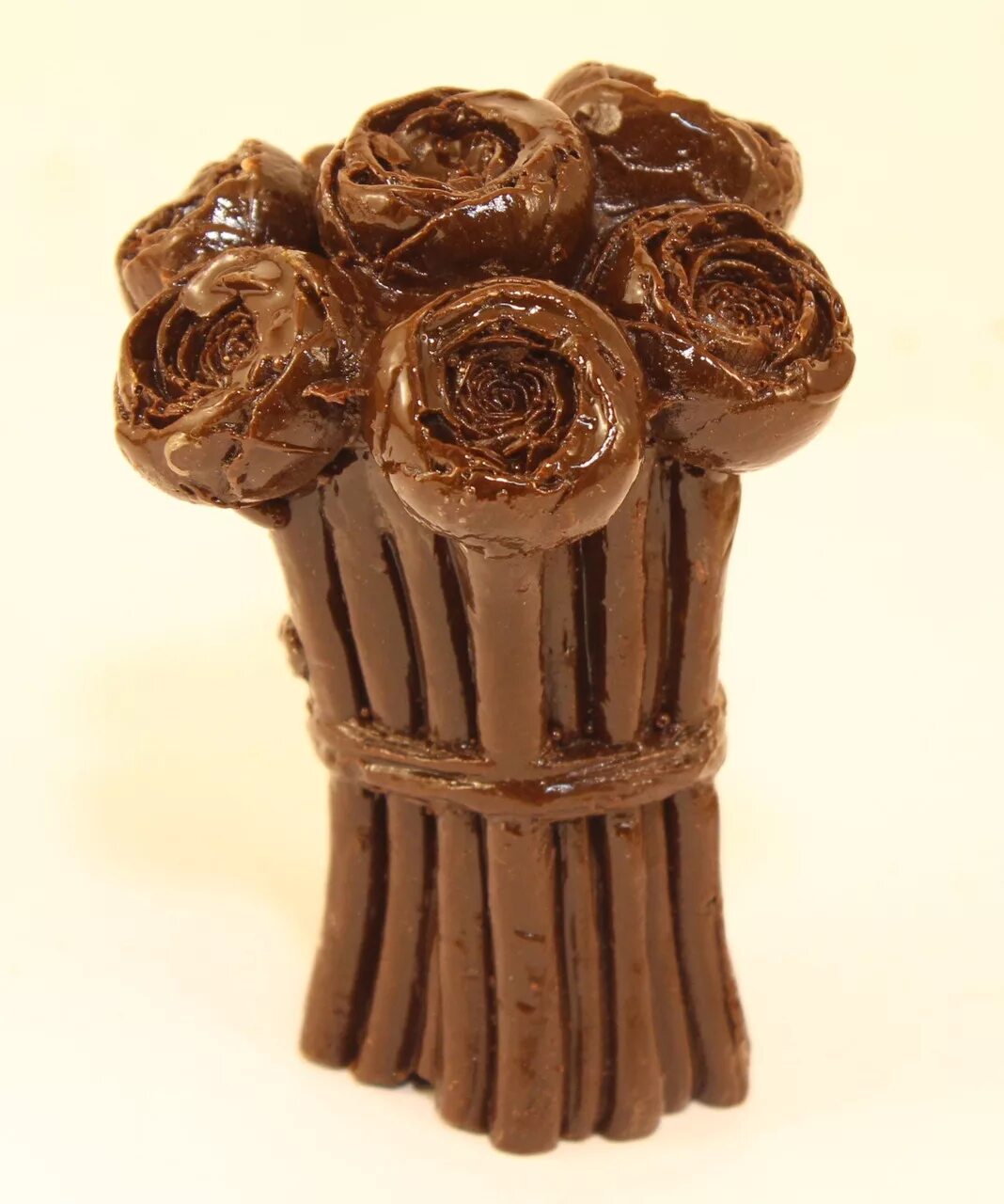 Шоколадные букеты из шоколада. Шоколадный букет. Шоколадные цветы букеты. Букет из шоколадных цветов.