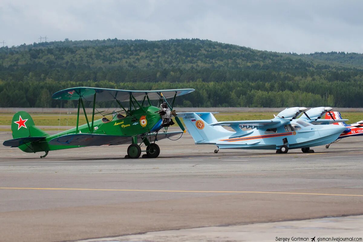 Купить л 65. Л42м самолет. Л-42 гидросамолёт. Л-145 самолет амфибия. Самолёт-амфибия л-65.