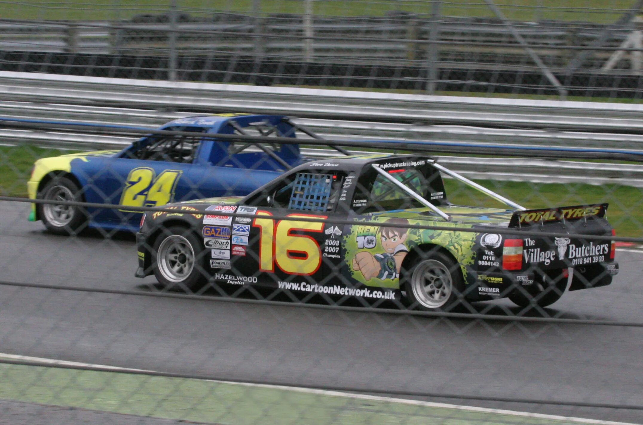 Racing uk. Pickup Truck Racing uk. Race Pickup.